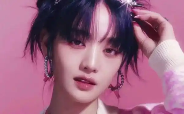 接下来你看到的是梦幻主场人间富江——金米妮