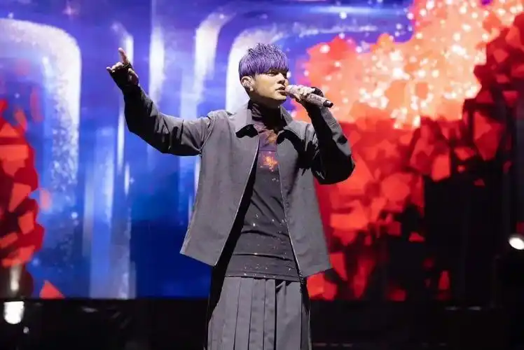 周杰伦照片周杰伦连开4天演唱会