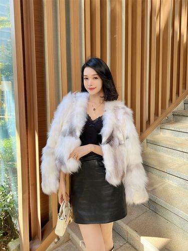 【浅滩银珠】喜马拉雅色全真狐狸毛皮草女冬季新款外套短款