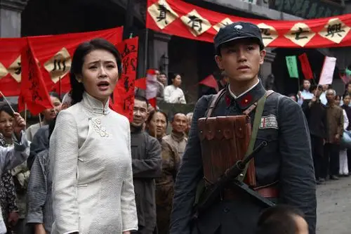 《雾都》战场成后宫 张丰毅被指打仗不专心(图)