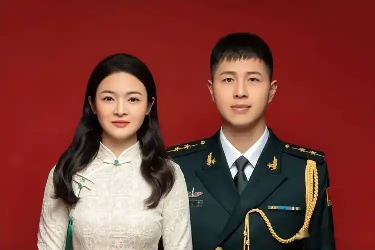 这12对军人结婚照都太好看啦!_登记_未来_爱情