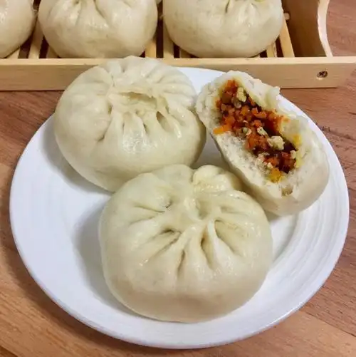 ↘彼岸☆/tp做的胡萝卜木耳鸡蛋素包子