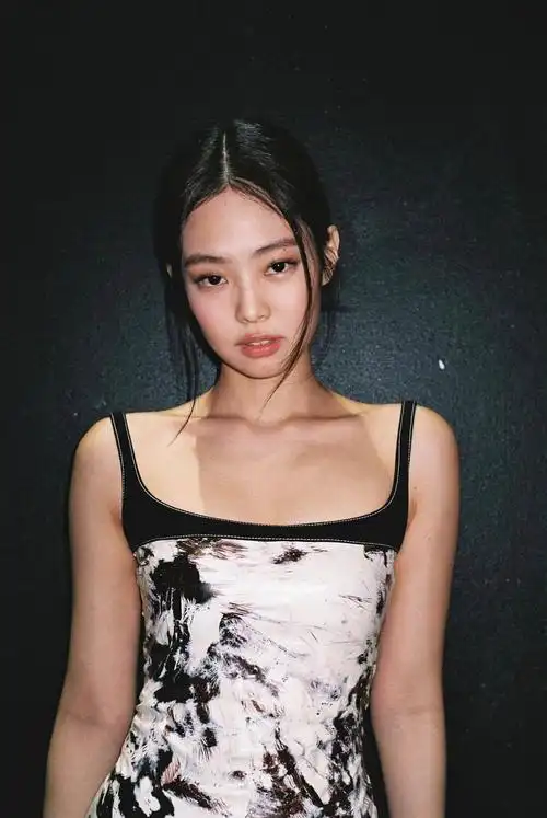 金智妮 jennie - 堆糖,美图壁纸兴趣社区
