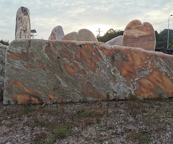 选择天然景观石要注意的事项