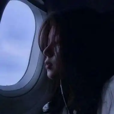 真人女生头像微丧高清孤独的微丧头像女生真人图片