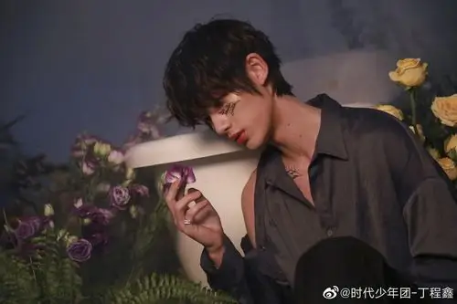 丁程鑫 - 堆糖,美图壁纸兴趣社区