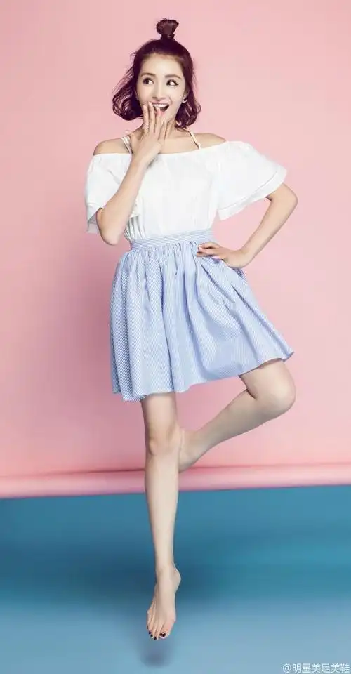 麦迪娜 来自明星美足美鞋 - 微博