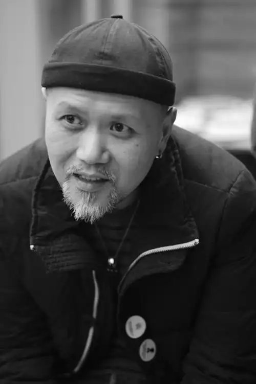 中国电影海报设计师第一人黄海,故宫午门大展海报,堪称"神来之笔"了!