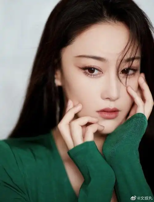 张馨予愿大家出行都平安顺利