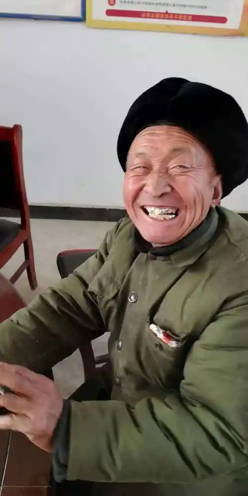 "情暖冬日 春节送温暖"——爱心传递之旅