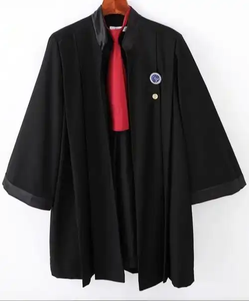 那这件律师袍时尚吗