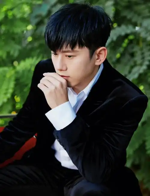 这么帅把我的魂都勾走了,你得负责#张杰