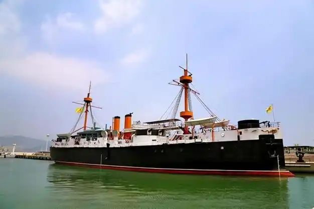 甲午海战的定远舰,沉没124年终于被找到,舰上遗物让人泪目|军舰