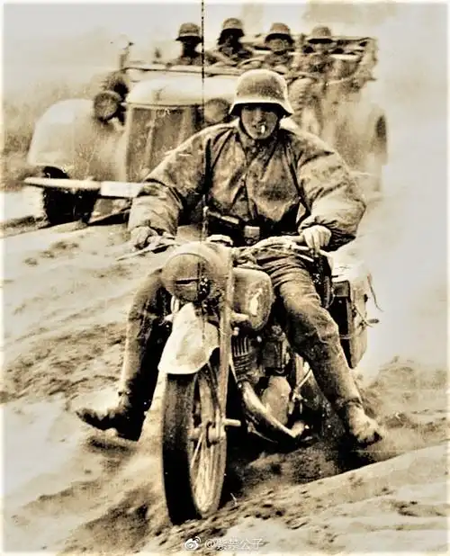 第二次世界大战中的老照片.通过这一组照片