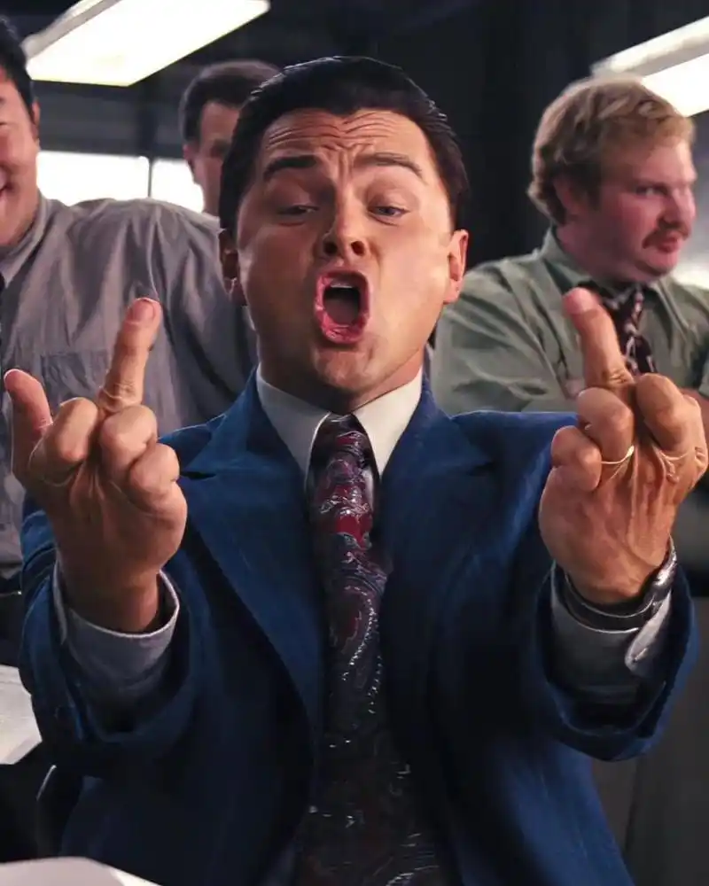 小李子开心到劈叉原图 - 抖音