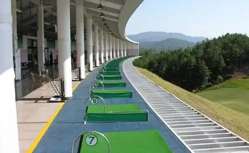 住宿资讯:武夷山风景高尔夫俱乐部