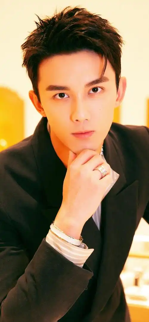 吴磊- 堆糖,美图壁纸兴趣社区