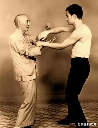 42年后丁佩公开李小龙的死因是真相还是解脱