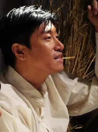 张鹰(中国内地男演员)_石塘网