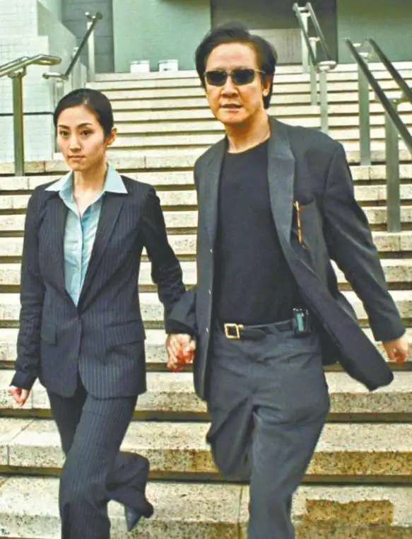 回顾电影大亨向华胜独宠张敏9年64岁病逝无子女送终