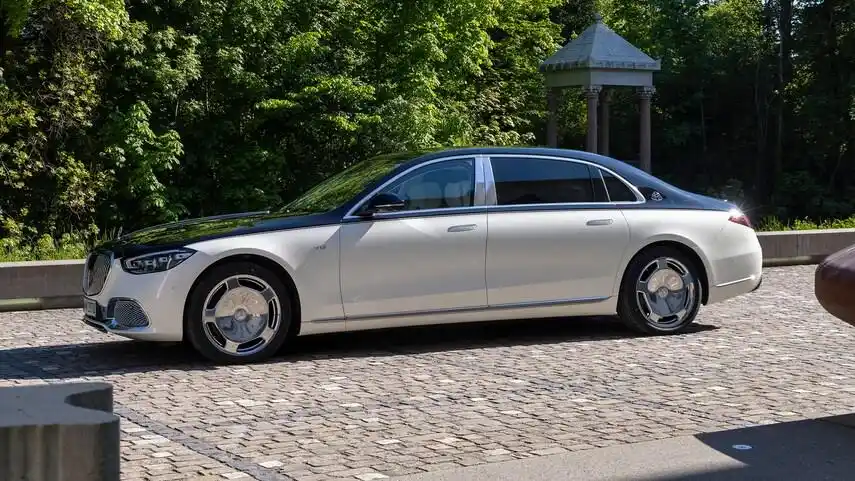 奔驰s680迈巴赫报价(2022款奔驰迈巴赫s680) - 价格百科