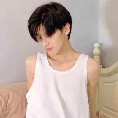 好看的男生侧脸高清头像图片