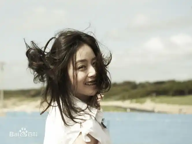 金泰希个人简历资料最新消息-明星库-中国时尚网