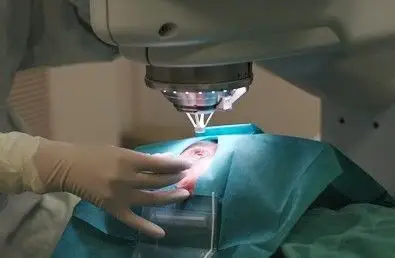 做近视眼手术老了会瞎?真的有这么可怕吗?