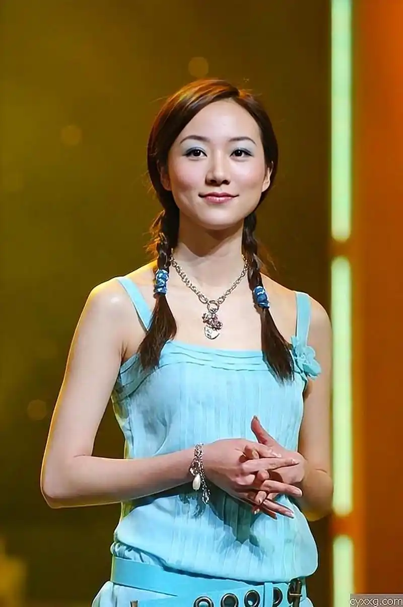 韩雪老照片,长相甜美五官精致,身材苗条犹如仙女