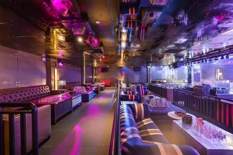 酒吧dj装修效果图