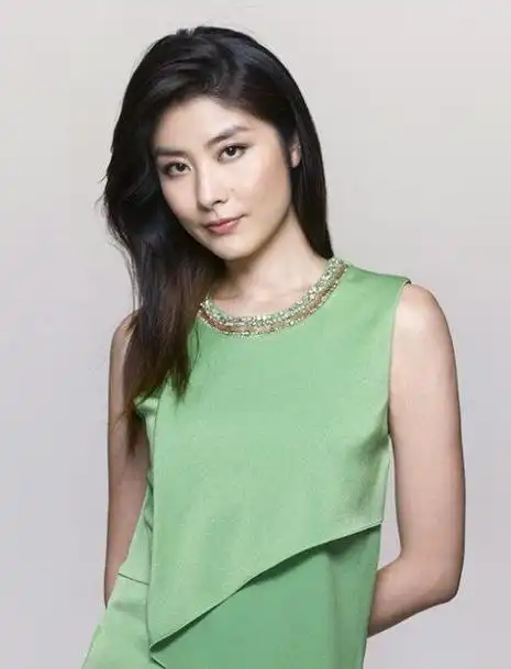 陈慧琳,这个名字对于很多人来说,是一代回忆,是一种情怀,是一份敬仰.