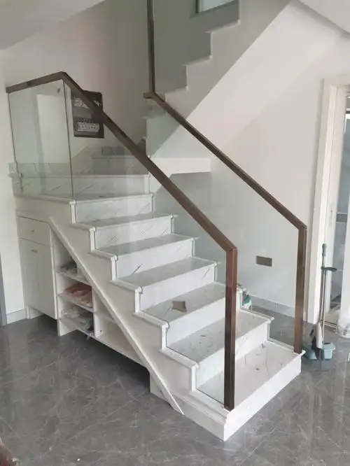 玻璃楼梯扶手  #锯齿形玻璃楼梯扶手  #北京平谷自建房