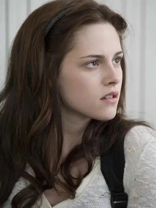 暮光之城剧照贝拉