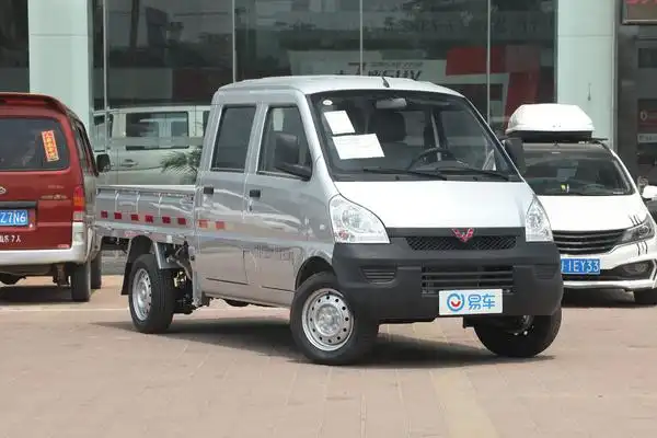 致富能手 五菱荣光小卡尊享18期0利息!