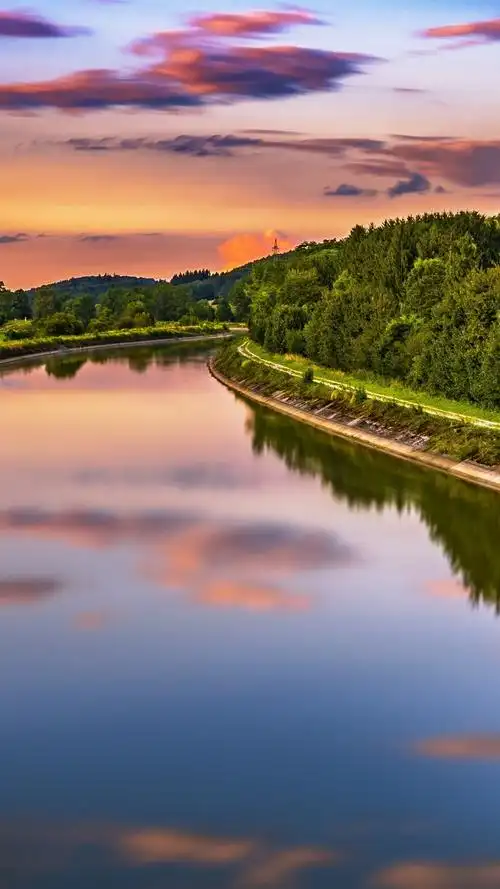 1080x1920 (iphone 8/7/6/6s plus)