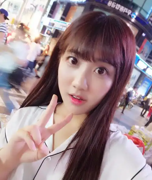 snh48李艺彤,古灵精怪,美的不可方物