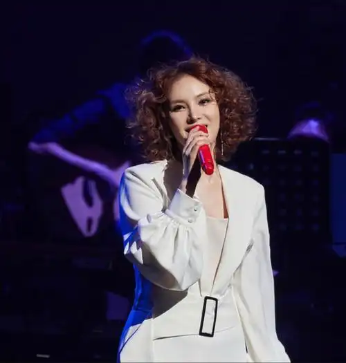 gummy韩国演唱会解压yyds