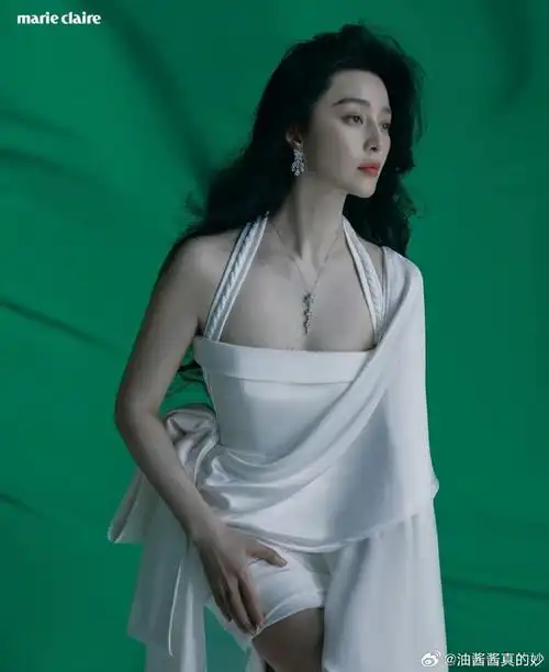范冰冰绝美,但照片拍的很一般.