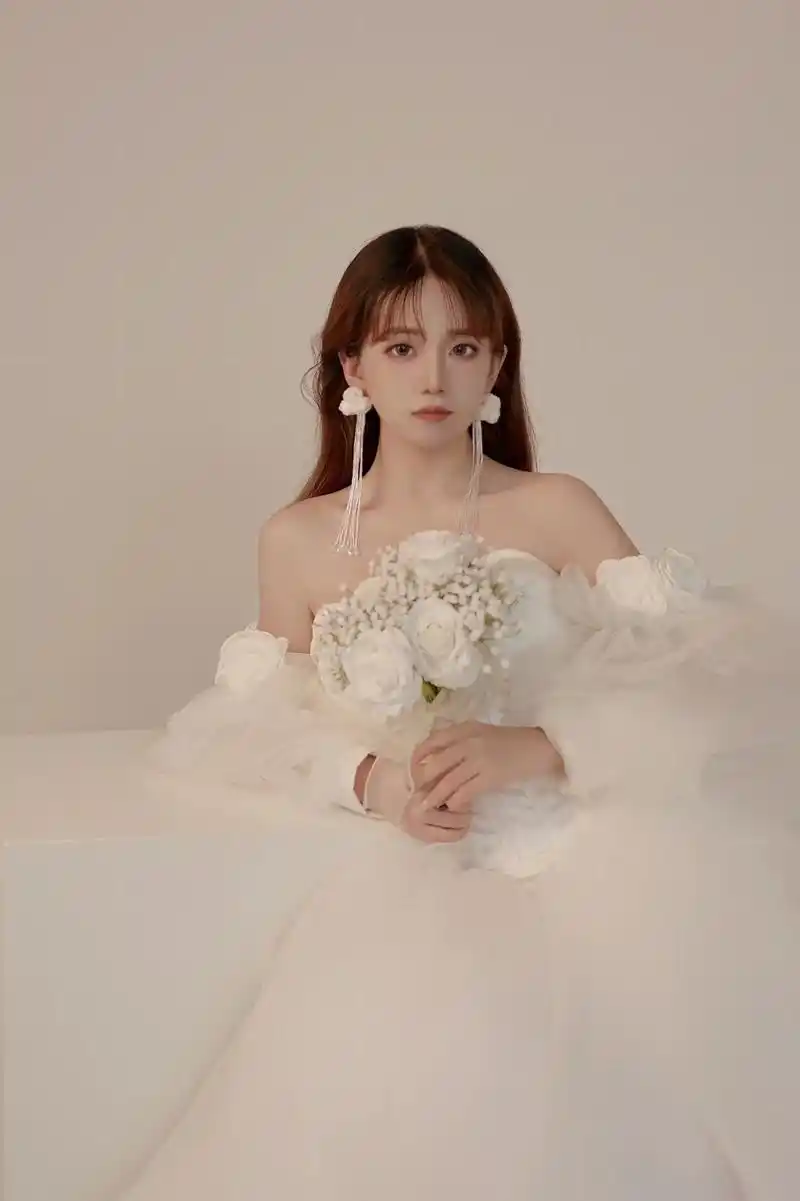 nice奈斯·新娘婚纱摄影.个人婚纱写真美到窒息只为在最美 - 抖音