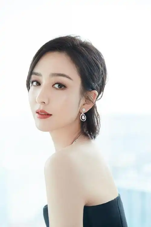 女明星身材都很好媚骨天成而不俗的女明星