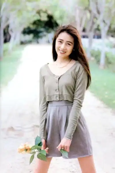 工藤静香年轻时一组海边写真身材真的是一级棒俘获男神妥妥的