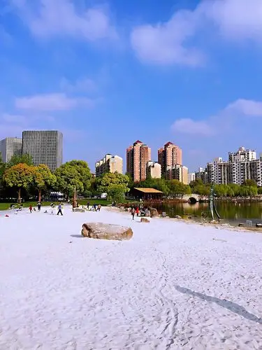 大宁灵石公园(走着瞧手机拍摄照片23张)配曲(江南水乡)2019年4月19日