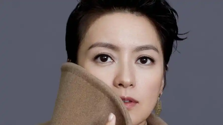 壹号theone | 梁咏琪:短发依旧