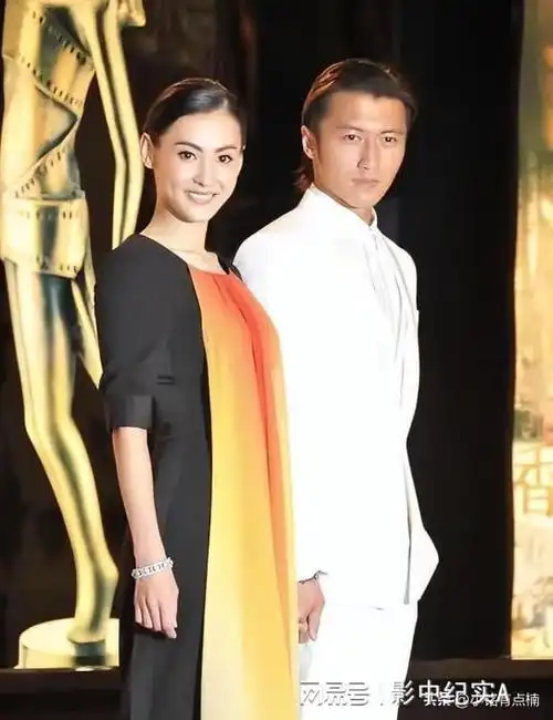 张柏芝疑似结婚三孩子陪伴嫁给内地富豪谢霆锋祝福引起热议