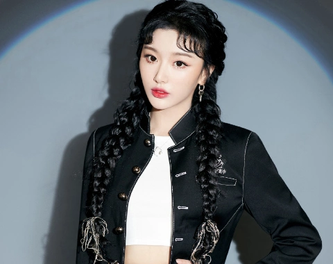 【一点资讯】the9好奇夜照曝光,孔雪儿c位,许佳琪