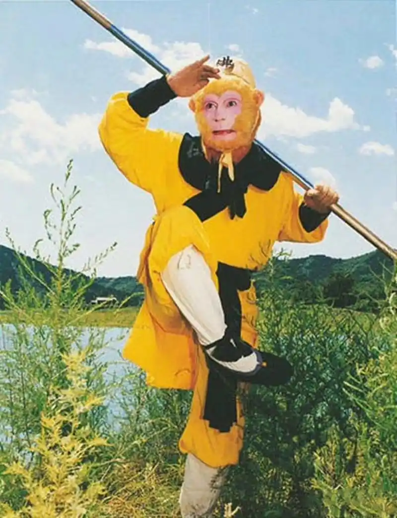 这手势是孙悟空学曹操的还是曹操学孙悟空的? 67