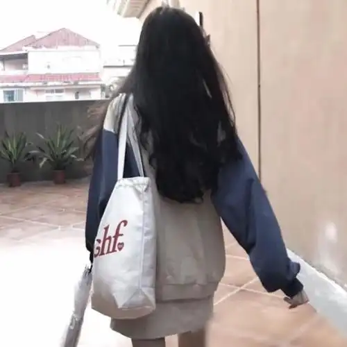 不露脸女生头像星光坠入你眼里而你却落进我心里