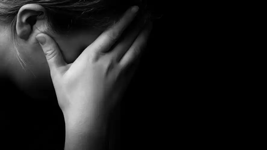 代表心痛悲伤的句子