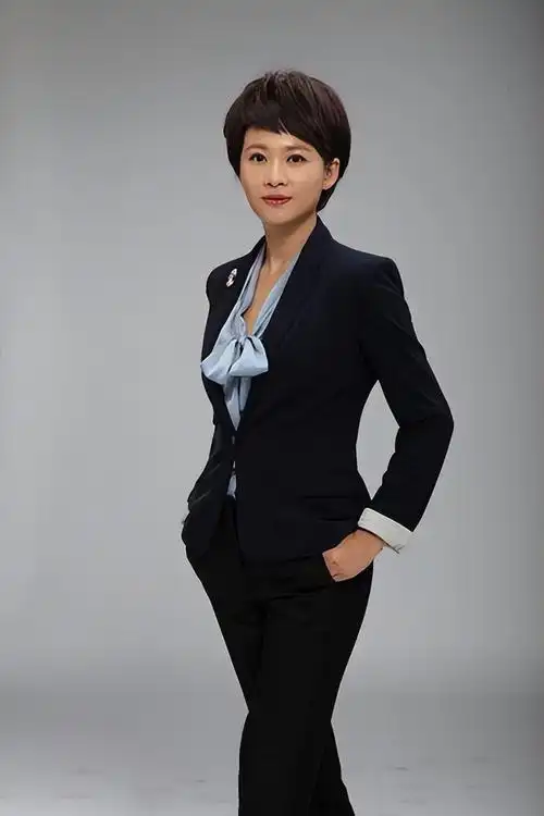 王欢个人资料(央视主持王欢:一生奉献给工作,42岁患病离世,她的经历