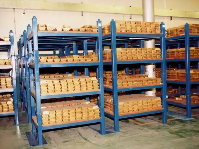 探秘英国央行地下金库